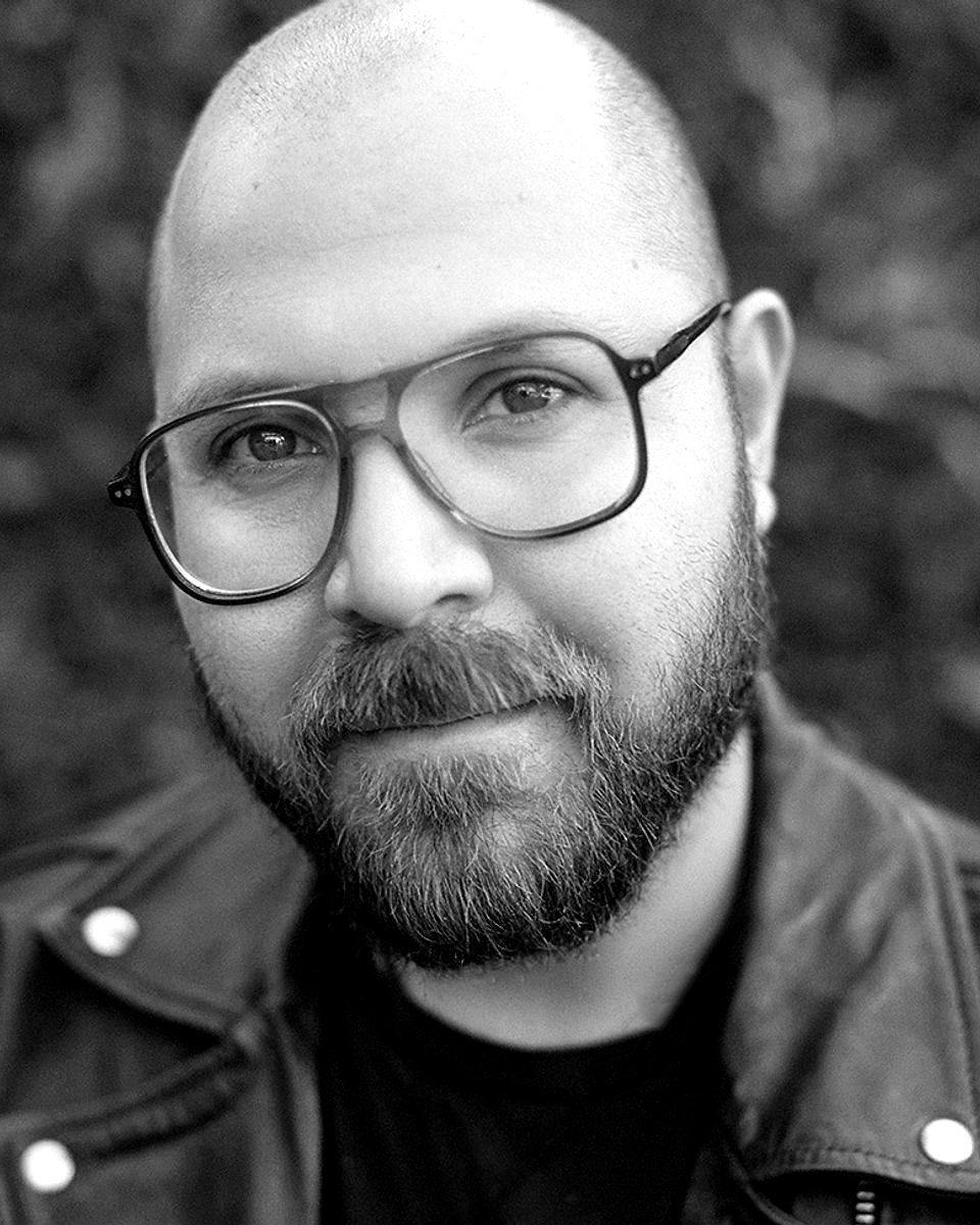 Gos Romero, Photography & Visual Curation